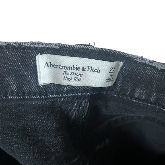 Abercrombie & Fitch The Skinny High Rise Jeans - Picture 9 of 9